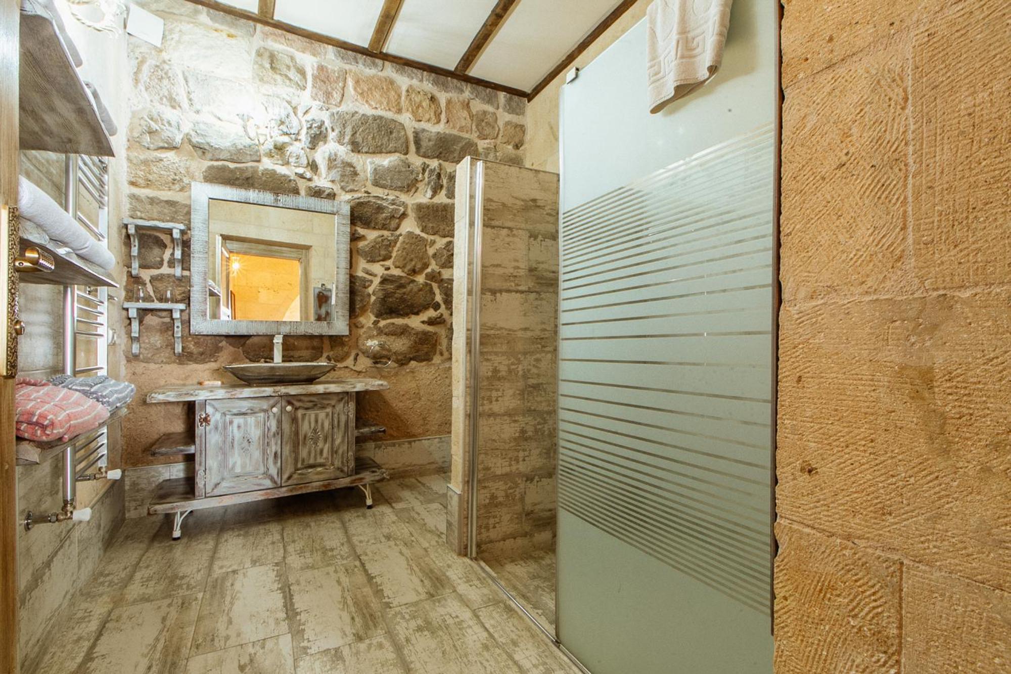 Karlik Cave Suite Cappadocia Üçhisar Exterior foto